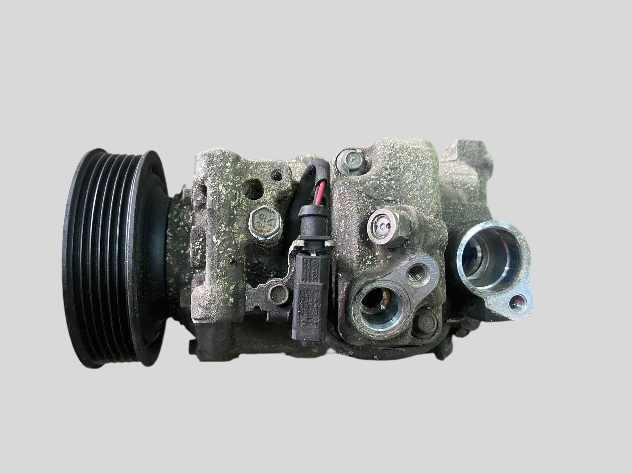 Kompresor klimatizace Audi A6 C7 4G0260805B