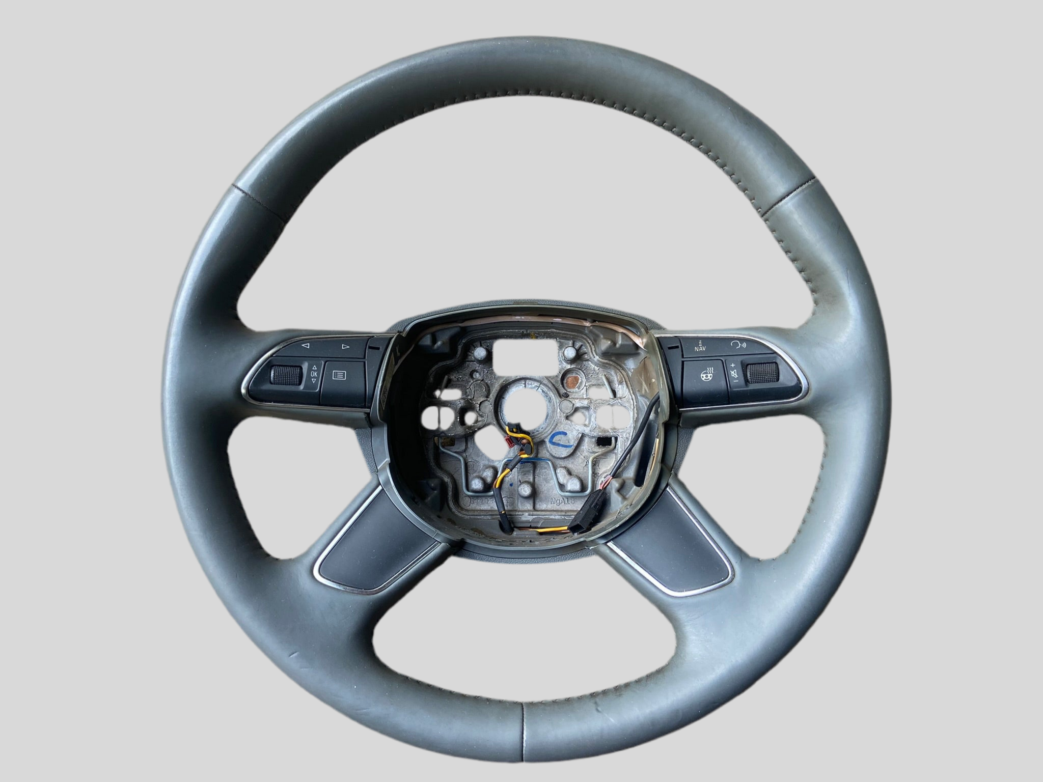 Volant multifunkce vyhřívaný Audi A6 4G C7