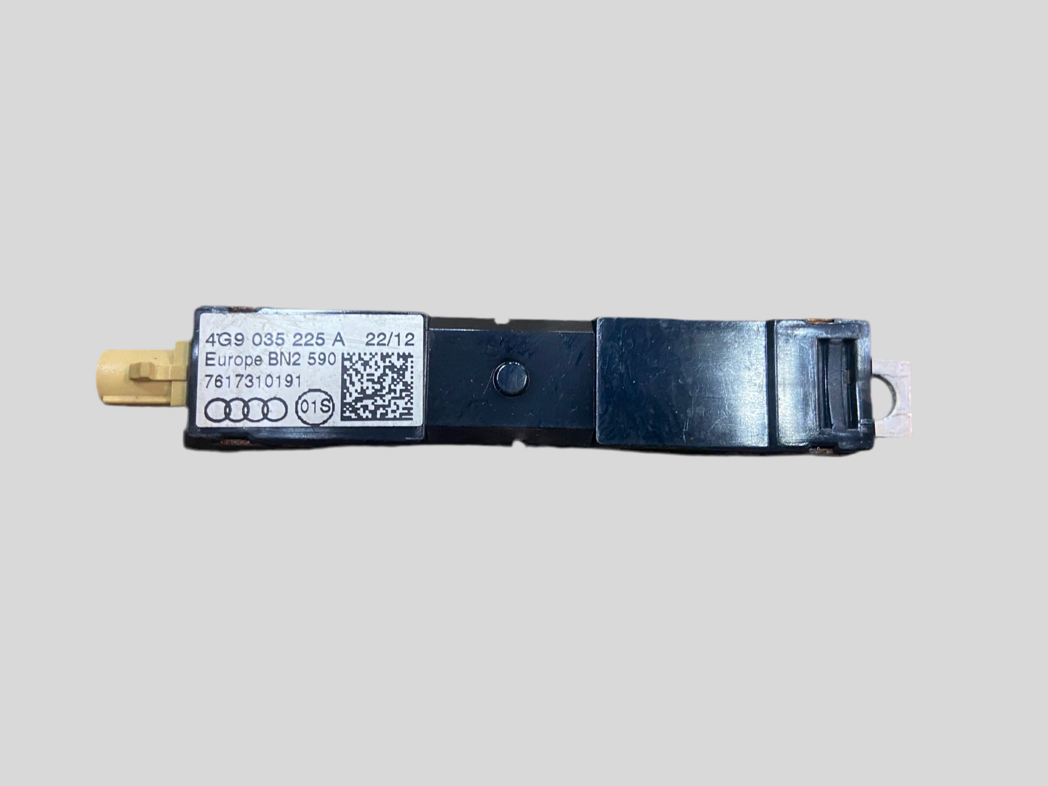Zesilovač antény 4G9035225A / Audi A6 C7 4G Avant