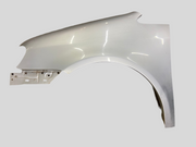 Levý přední blatník VW Touran 1T stříbrný