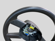 Volant čtyřramenný VW Touran krásný