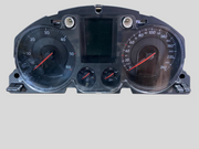 Budíky VW Passat B6 3C0920871E maxidot