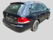 VW GOLF 5 KOMBI 1.4TSI 90kw CAXA - náhradní díly