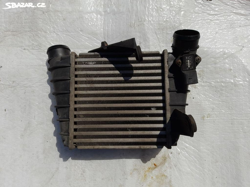Intercooler chladič vzduchu 6Q0145804A Škoda Fabia