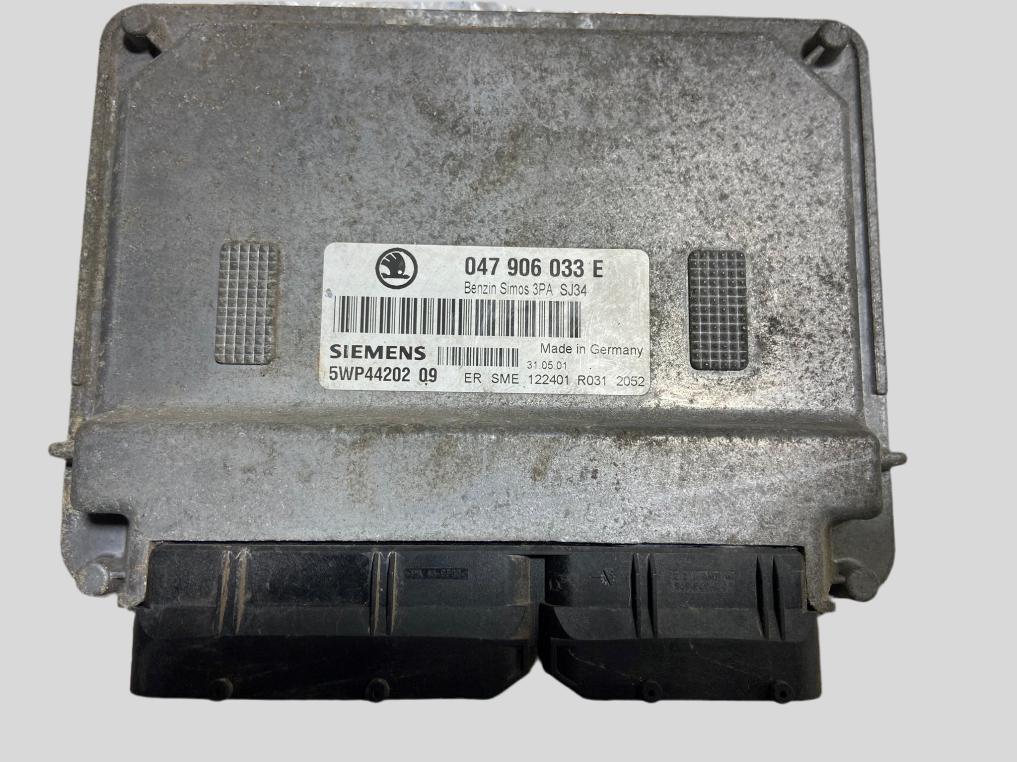 Řídící jednotka motoru ŠKODA Fabia 1.4 MPI 047906033E