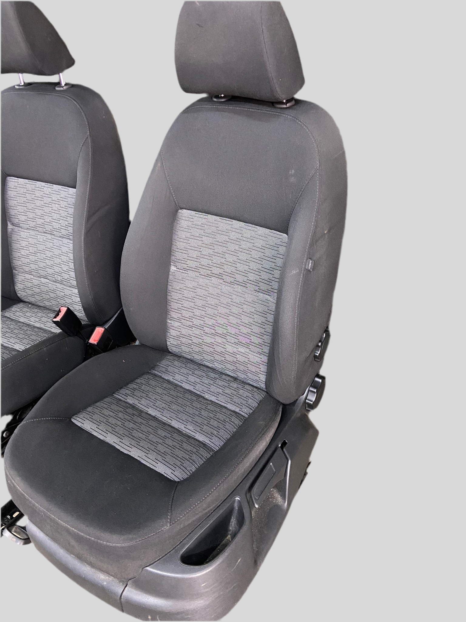 Sedačky Škoda Octavia 2 vyhřívané látkové