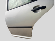 Levé zadní dveře VW Golf IV MK4 kombi stříbrné