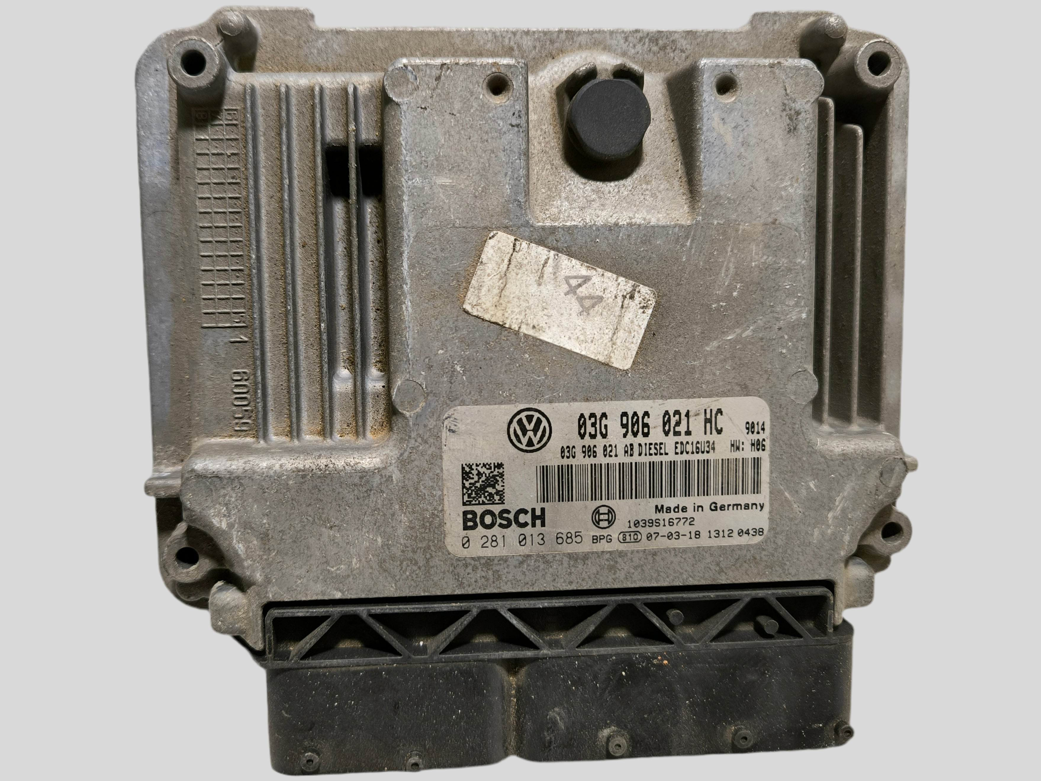 Jednotka motoru 1.9 TDI 77kw BLS 03G906021HC