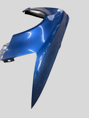 Pravý blatník světle modrá Audi A6 C6 4F