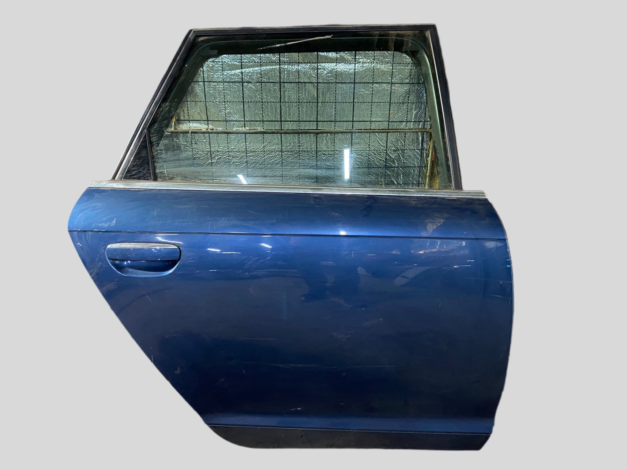 Pravé zadní dveře Audi A6 C6 4F kombi avant