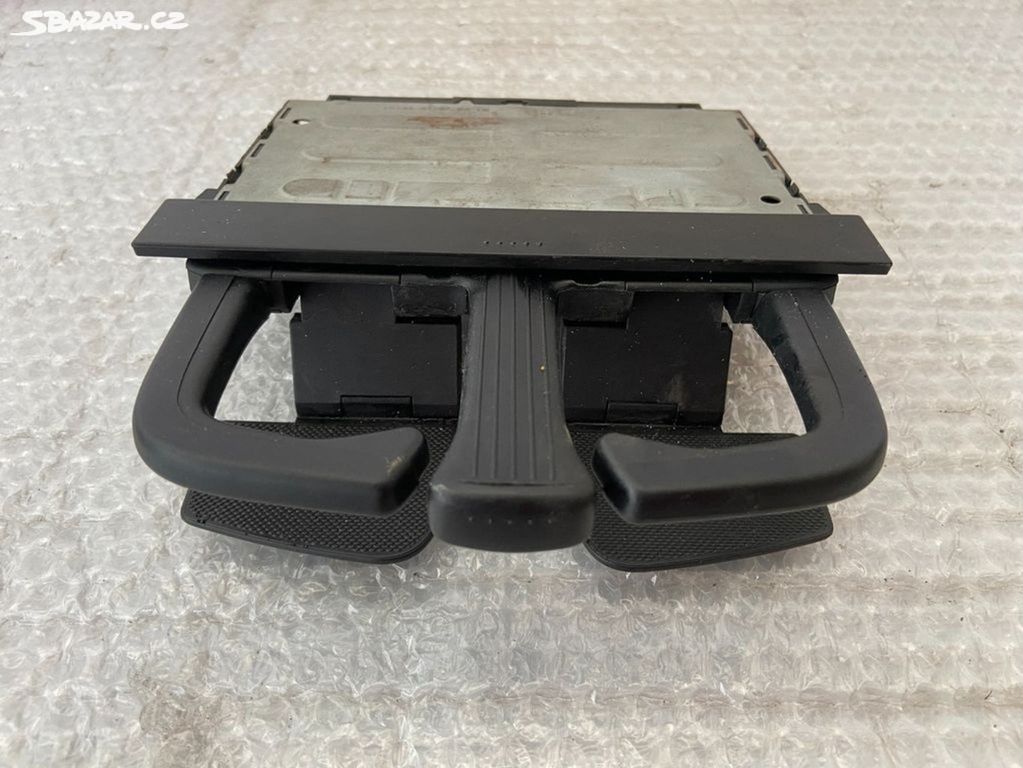 Držák nápojů VW Golf IV přední 1J0858601D
