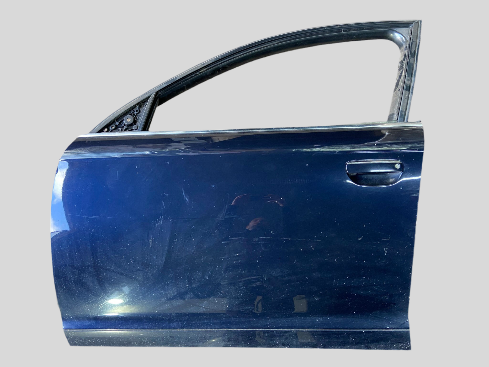 Levé přední dveře Audi A6 4F C6 tmavě modré