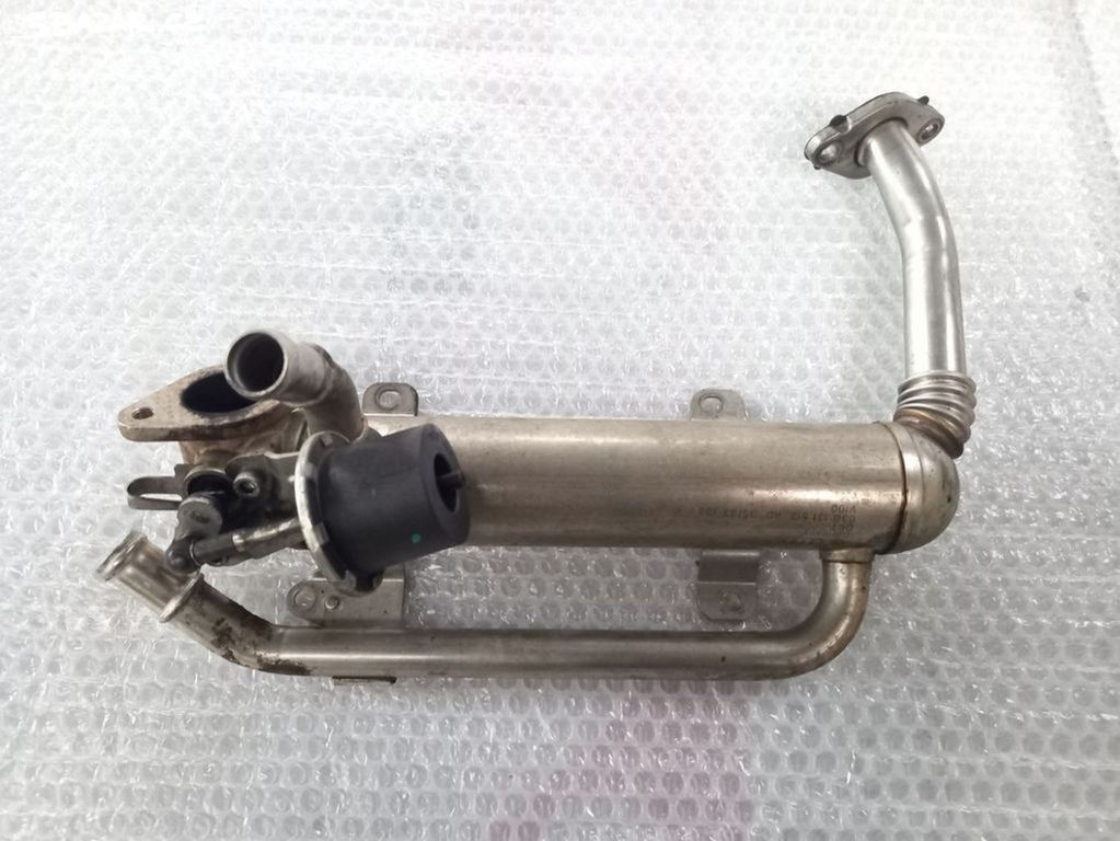 Chladič pro zpětné vedení spalin VW 03G131512AD