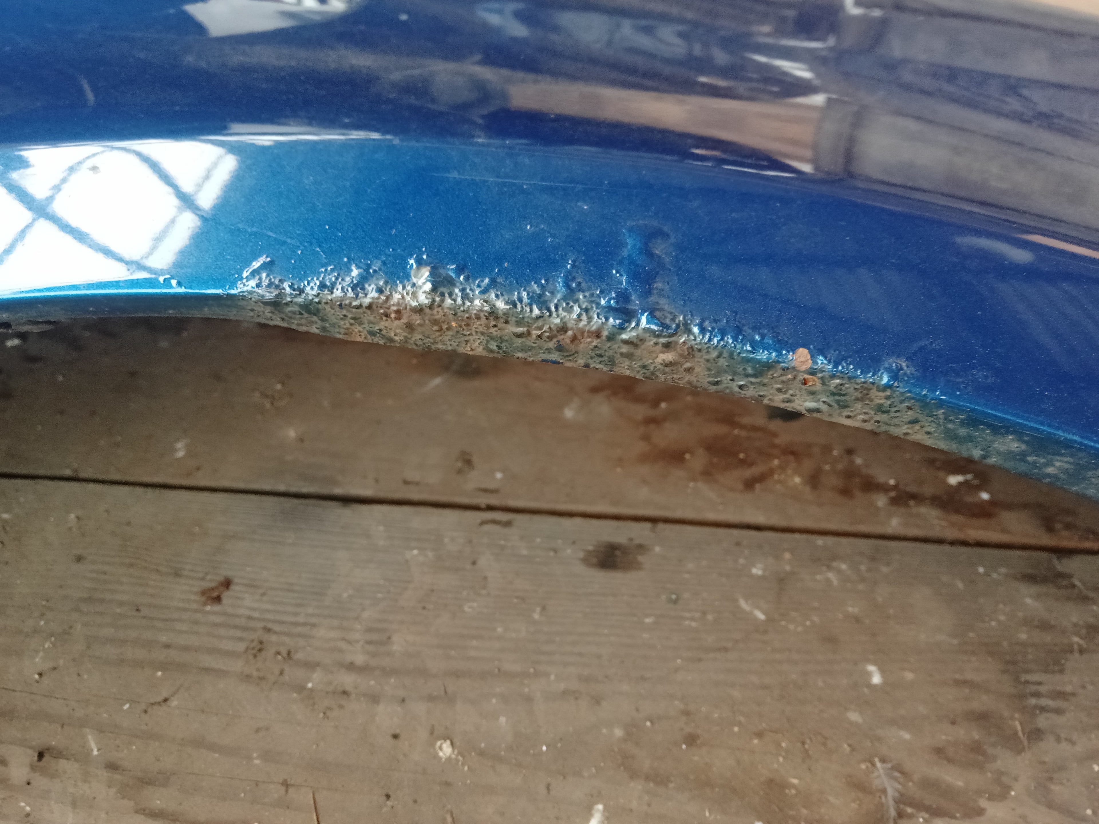 Pravý přední blatník VW Touran 1T FACELIFT