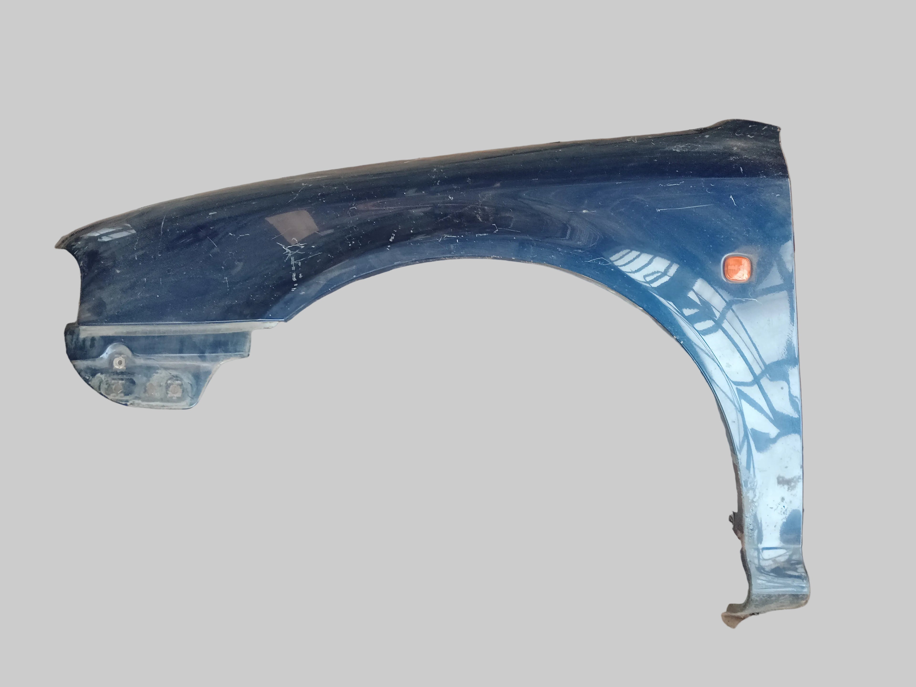 Levý přední blatník Škoda Octavia 1 modrý