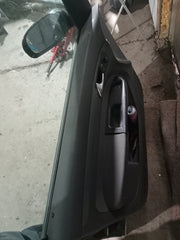 Levé přední dveře VW Touran černé LC9X
