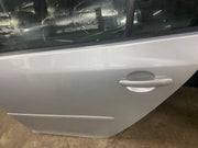 Zadní dveře levé VW GOLF V MK5 stříbrná LA7W