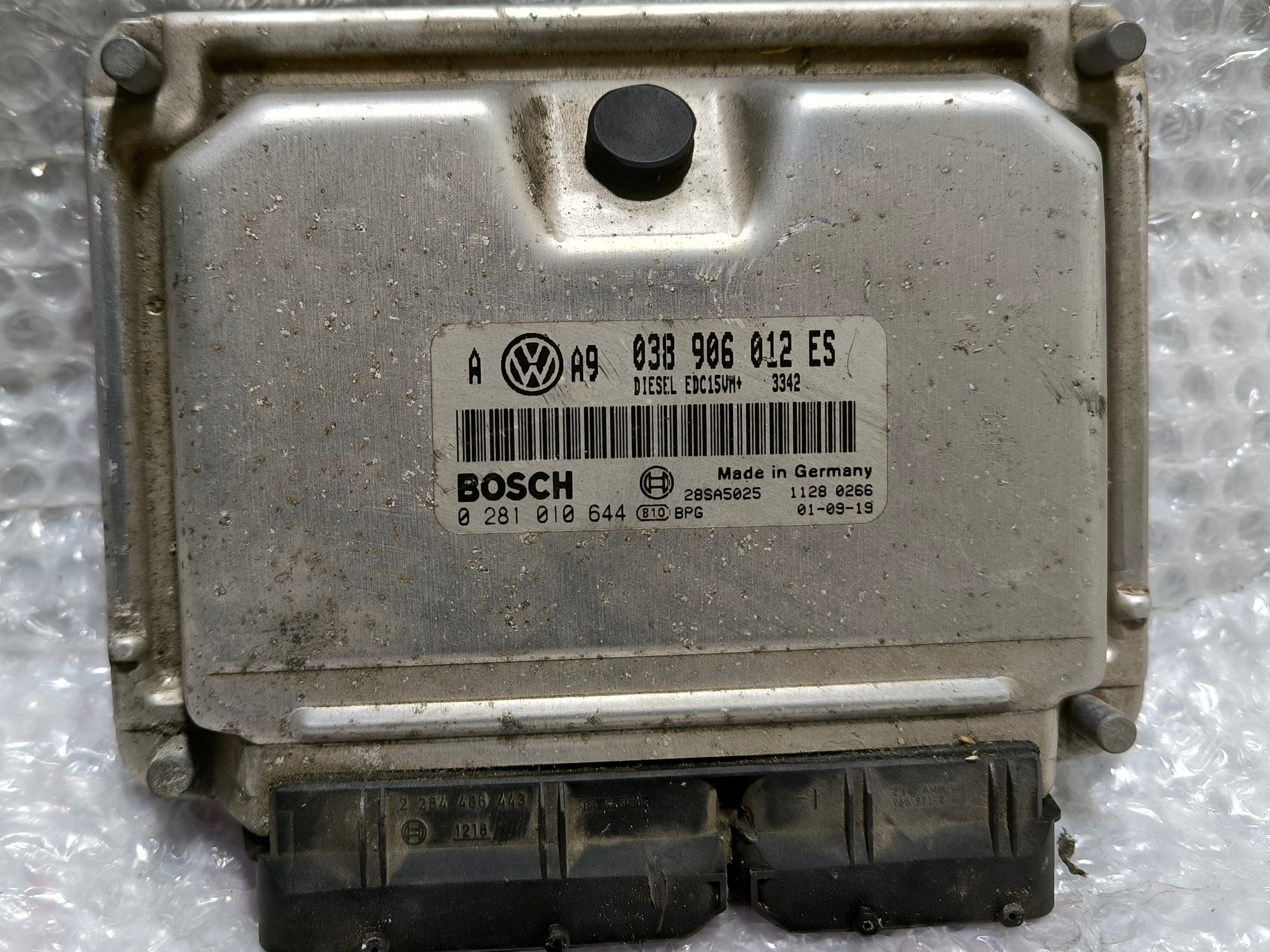 Řídící jednotka motoru VW Golf Bora 1.9 SDI 038906012ES
