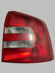 ŠKODA Octavia 2, pravé zadní světlo