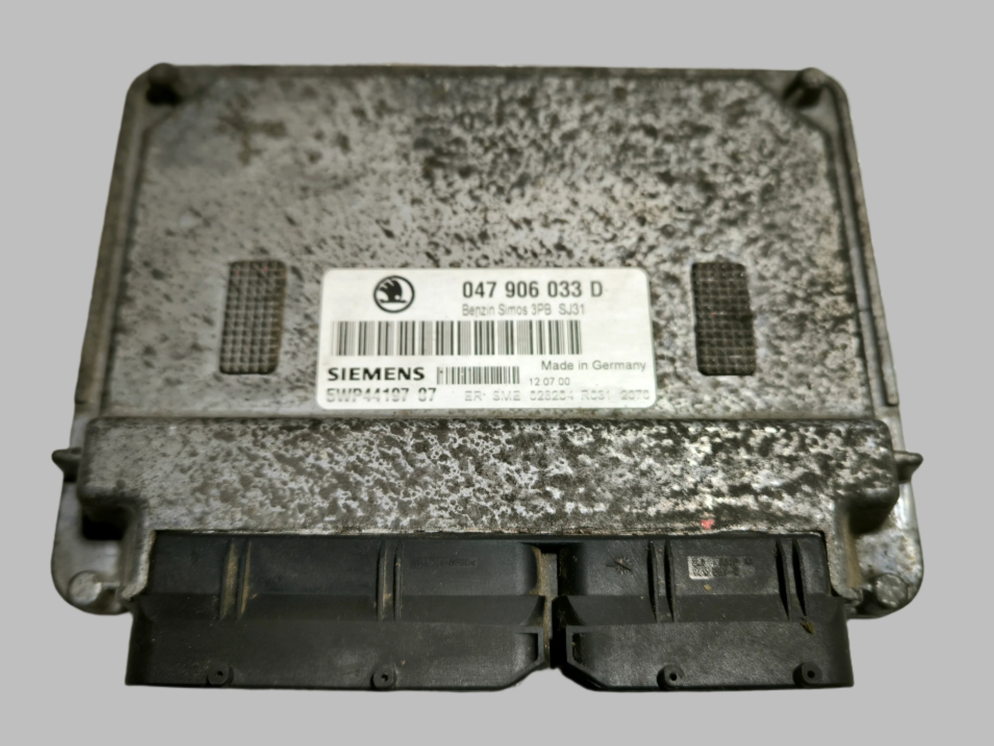 Řídící jednotka motoru ŠKODA Fabia 1.4 MPI 047906033D