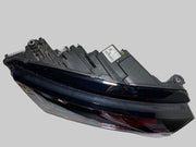 Škoda Octavia IV facelift pravé LED přední světlo