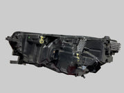 Škoda Octavia IV facelift pravé LED přední světlo