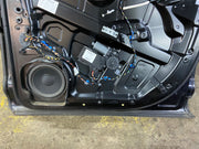 Pravé přední dveře VW Touareg 7L černé