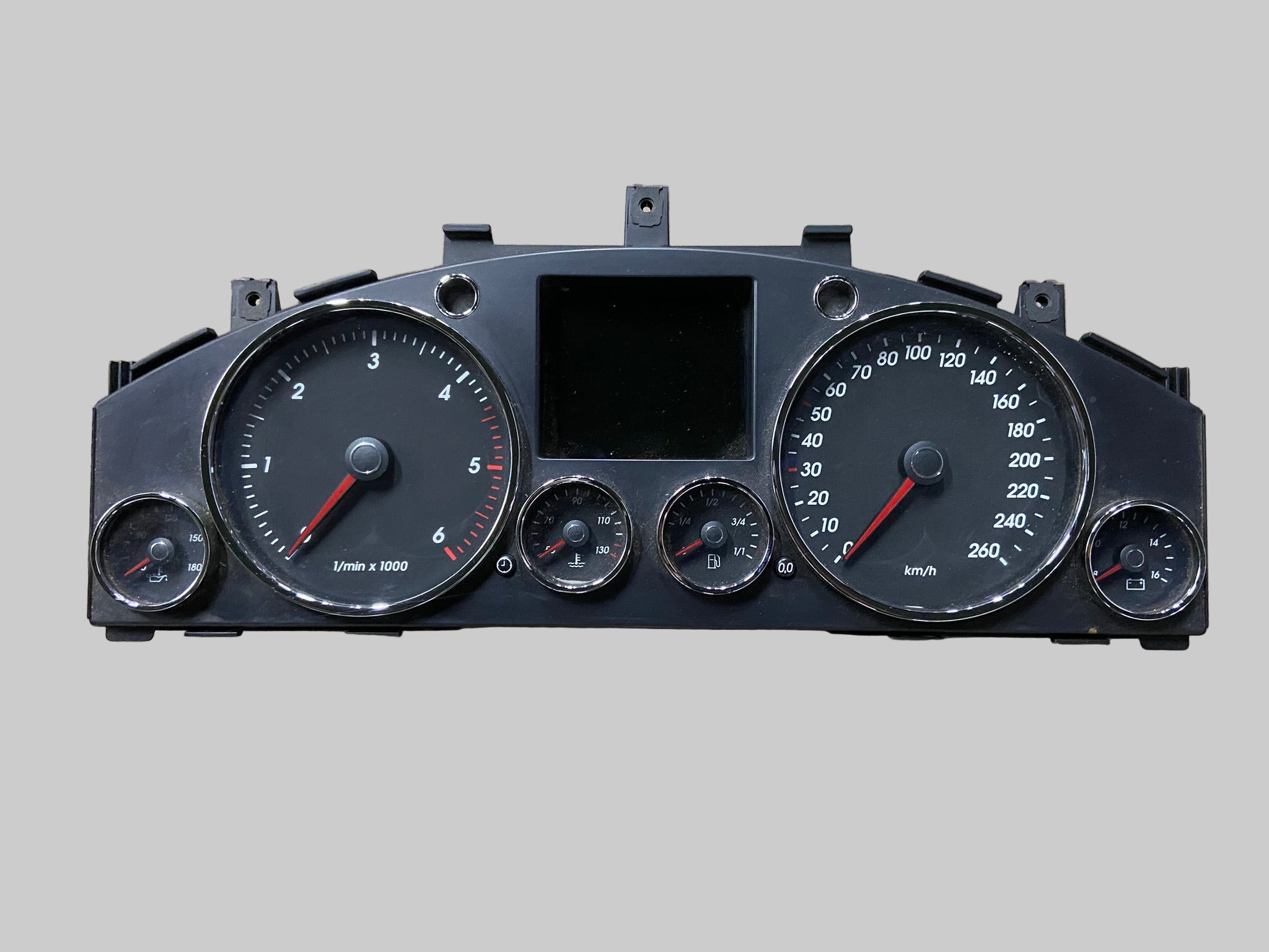 VW TOUAREG 2.5 TDi budíky 7L6920880M