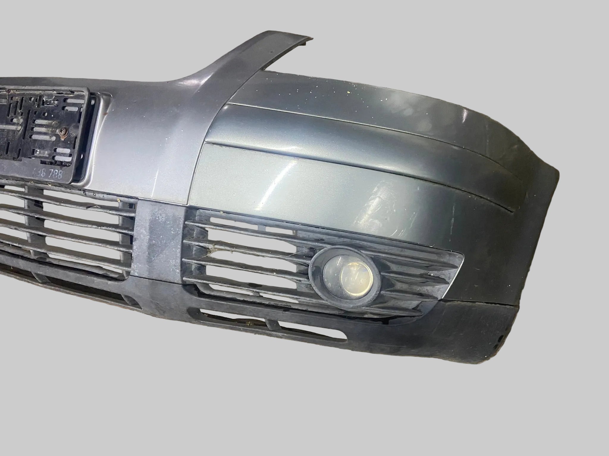 Přední nárazník VW Passat B 5,5 kompletní