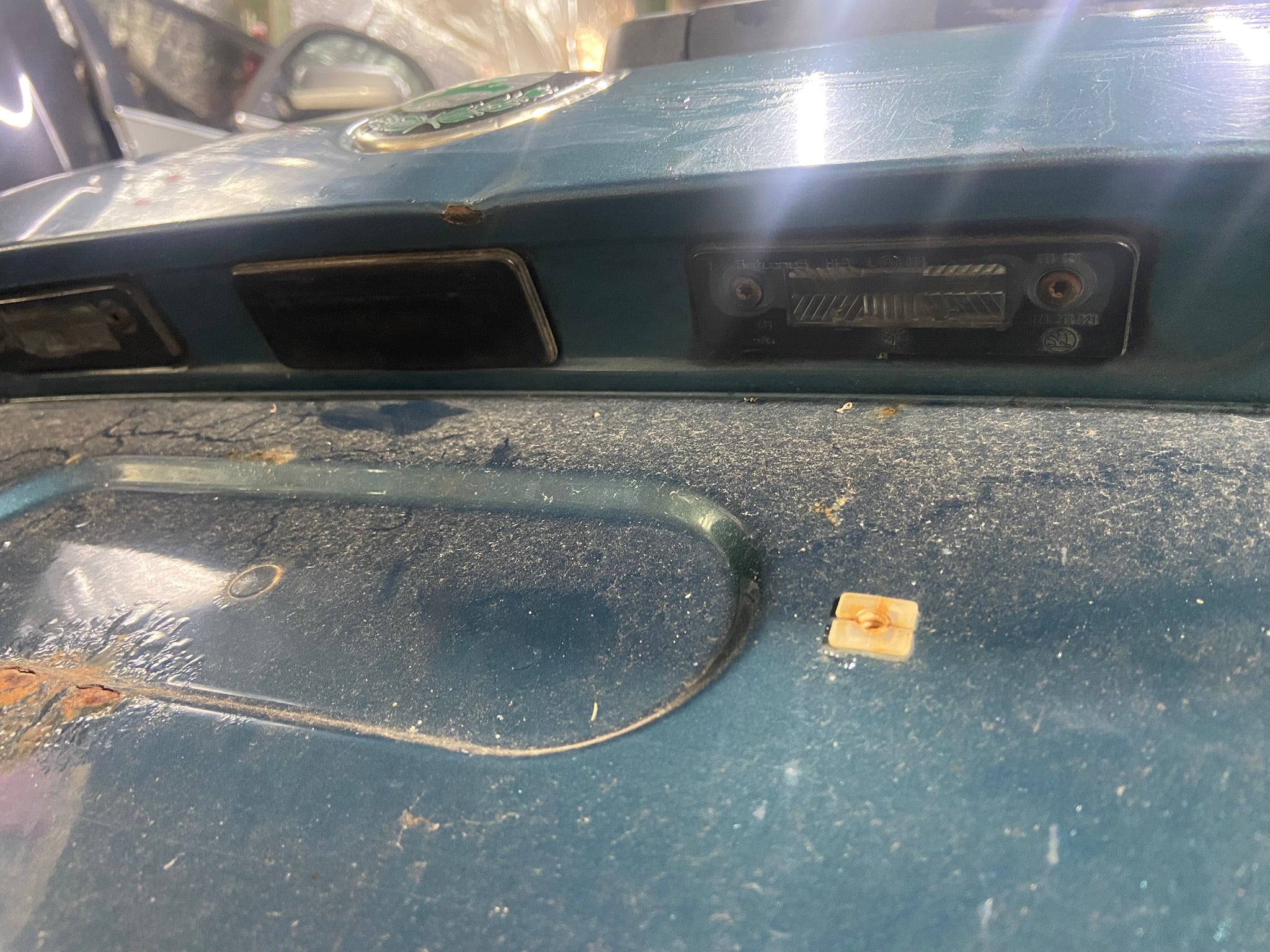 Víko kufru zadní páté dveře Škoda Octavia II kombi