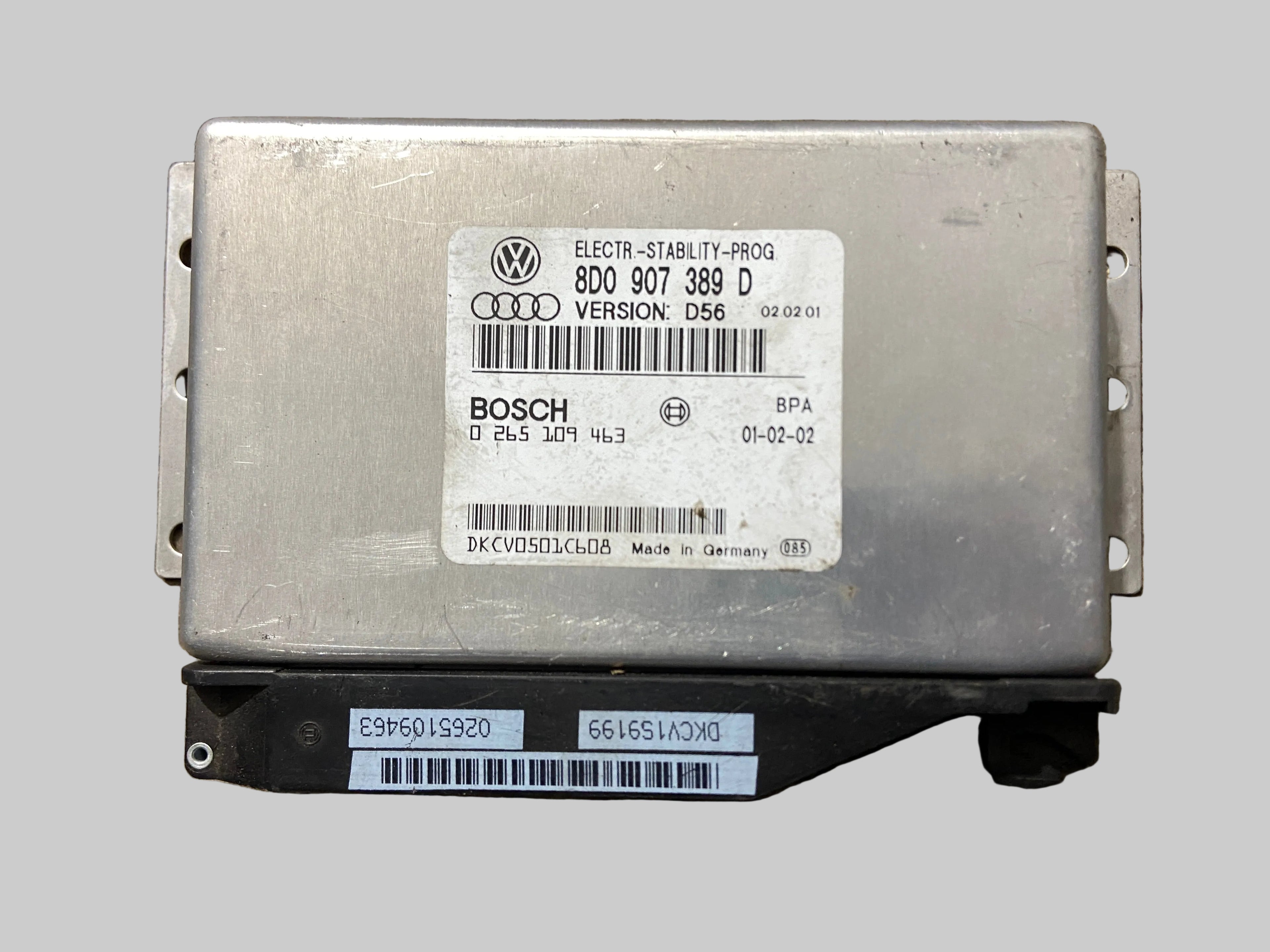 Řídící jednotka ESP 8D0907389D VW Passat B5