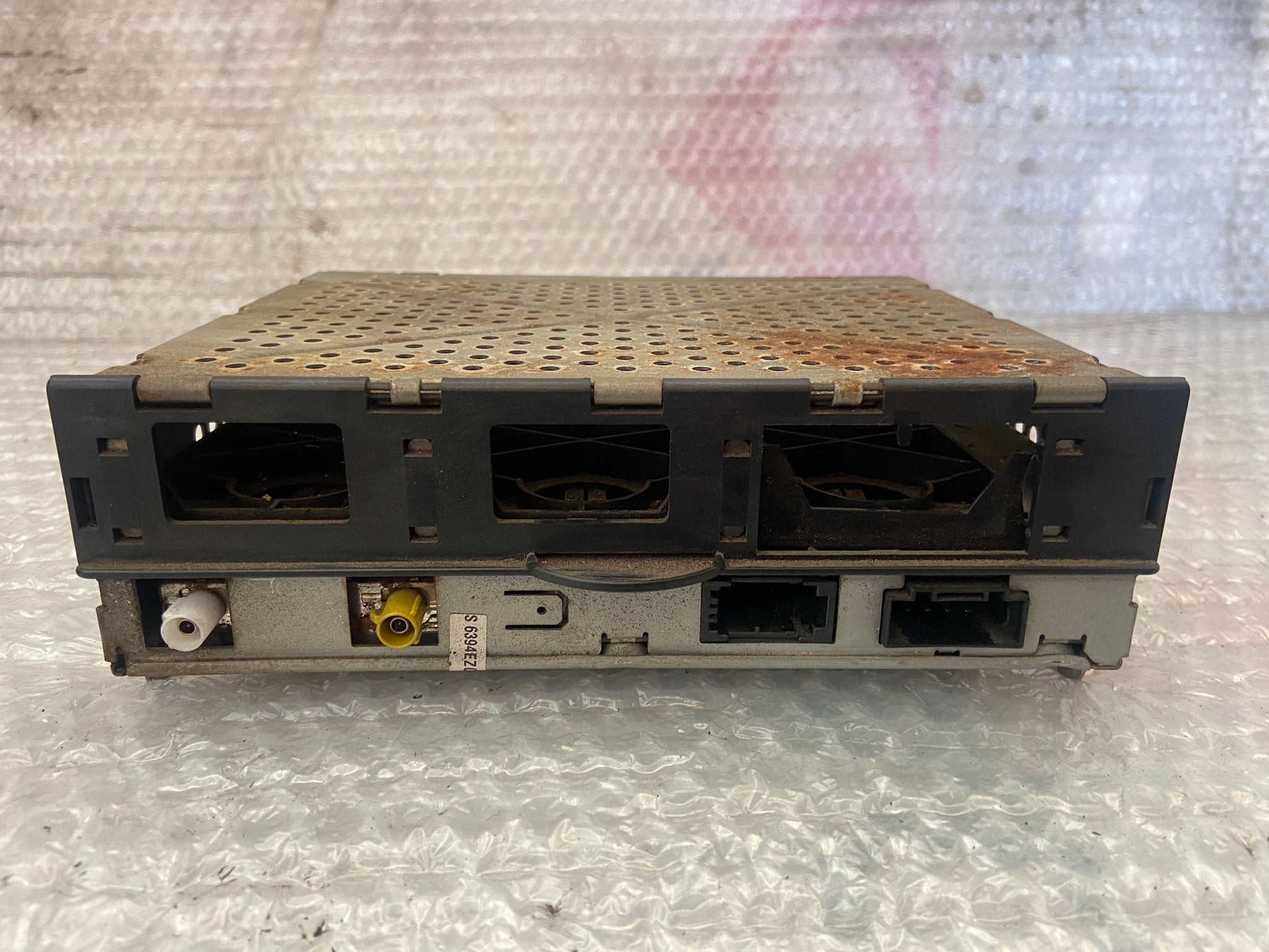 Radiotuner přijímač autorádio Audi A6 4F0035541L