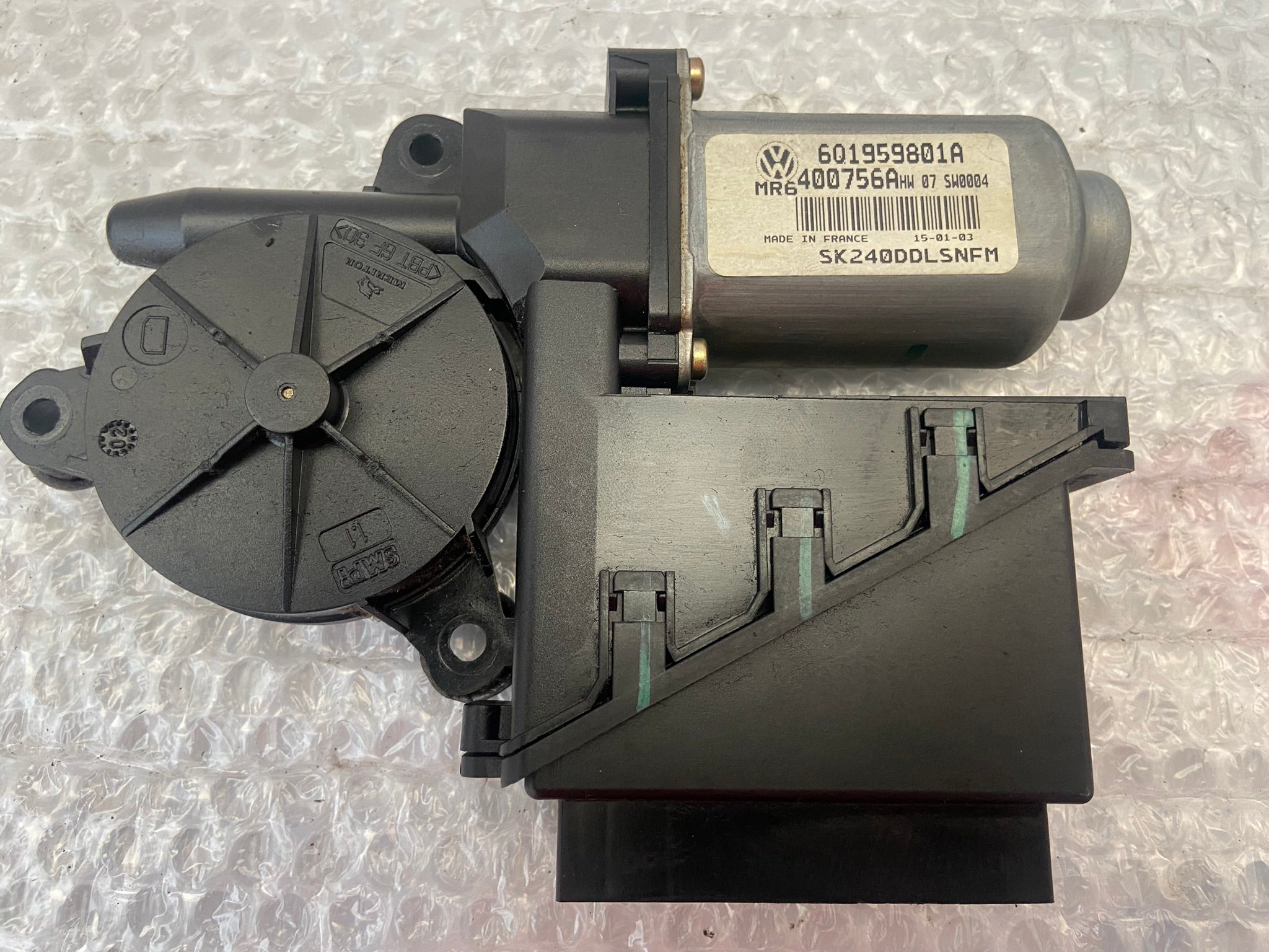 Motor stahování oken levý Fabia I 6Q1959801A