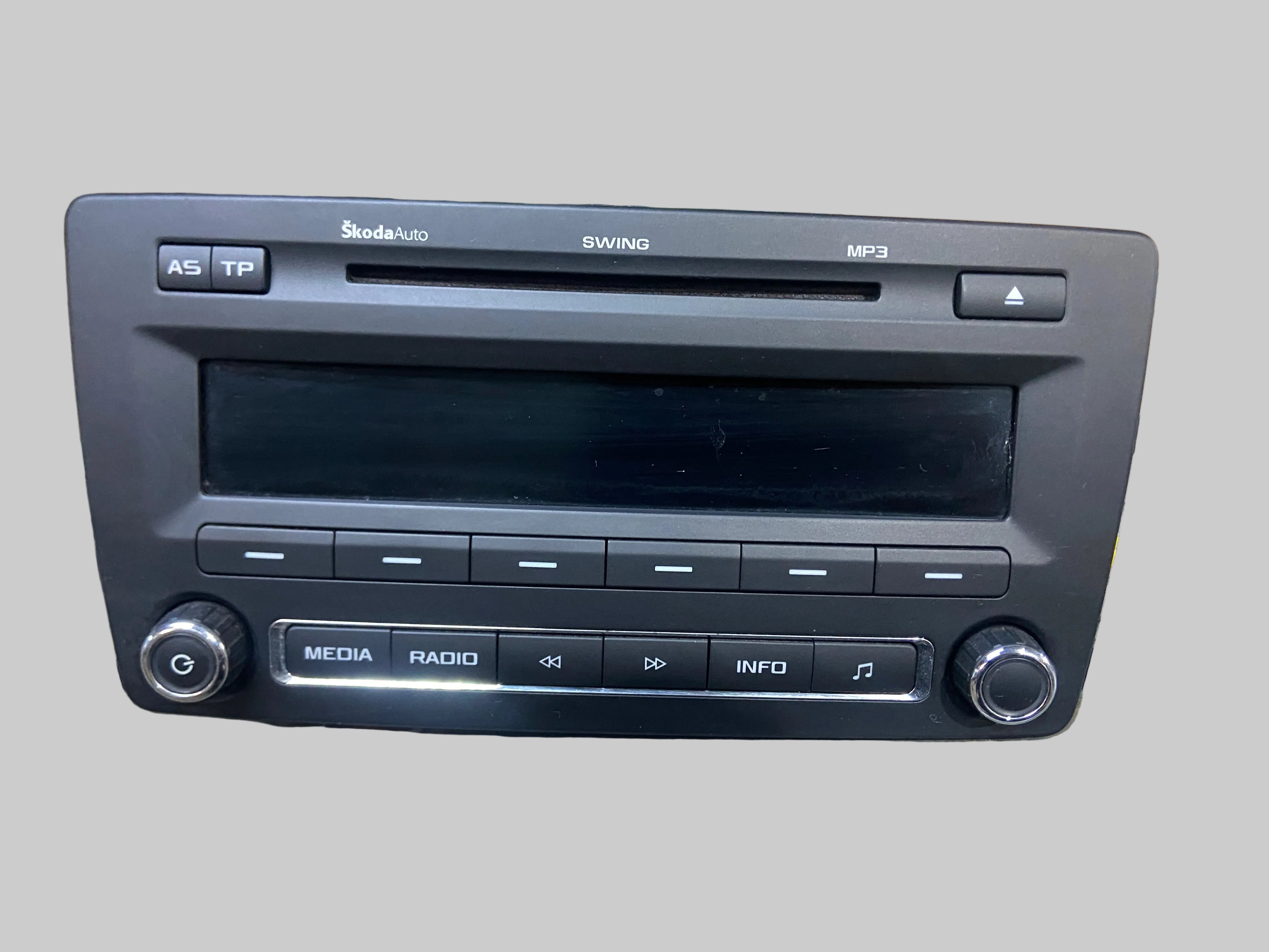 Autorádio SWING MP3 Škoda Octavia 2 facelift