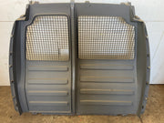 Plastová stěna za přední sedačky VW Caddy III