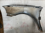 Pravý přední blatník VW Passat B 5,5 bez blinkru