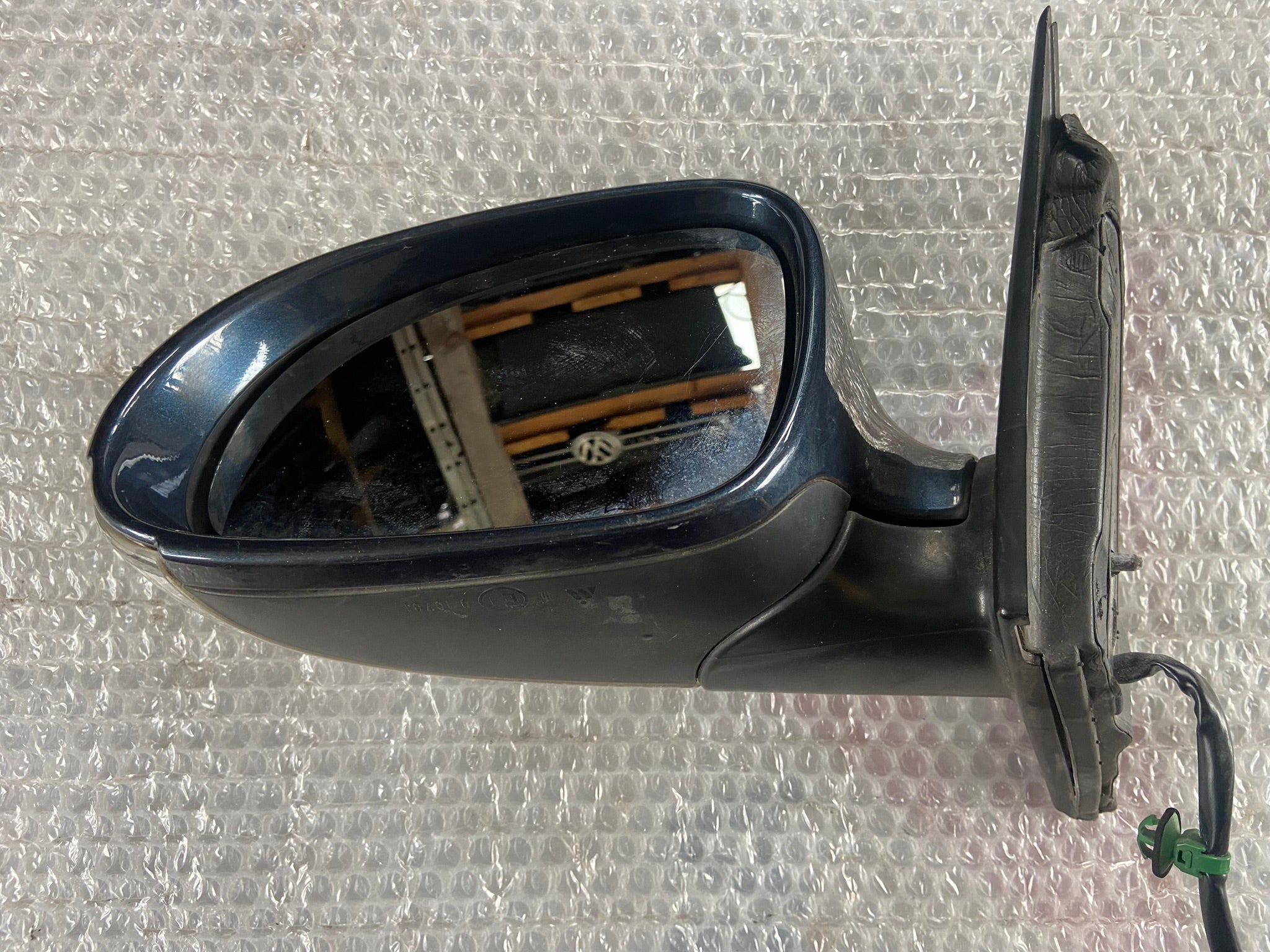 Levé zpětné zrcátko VW Passat B6 šedá met.