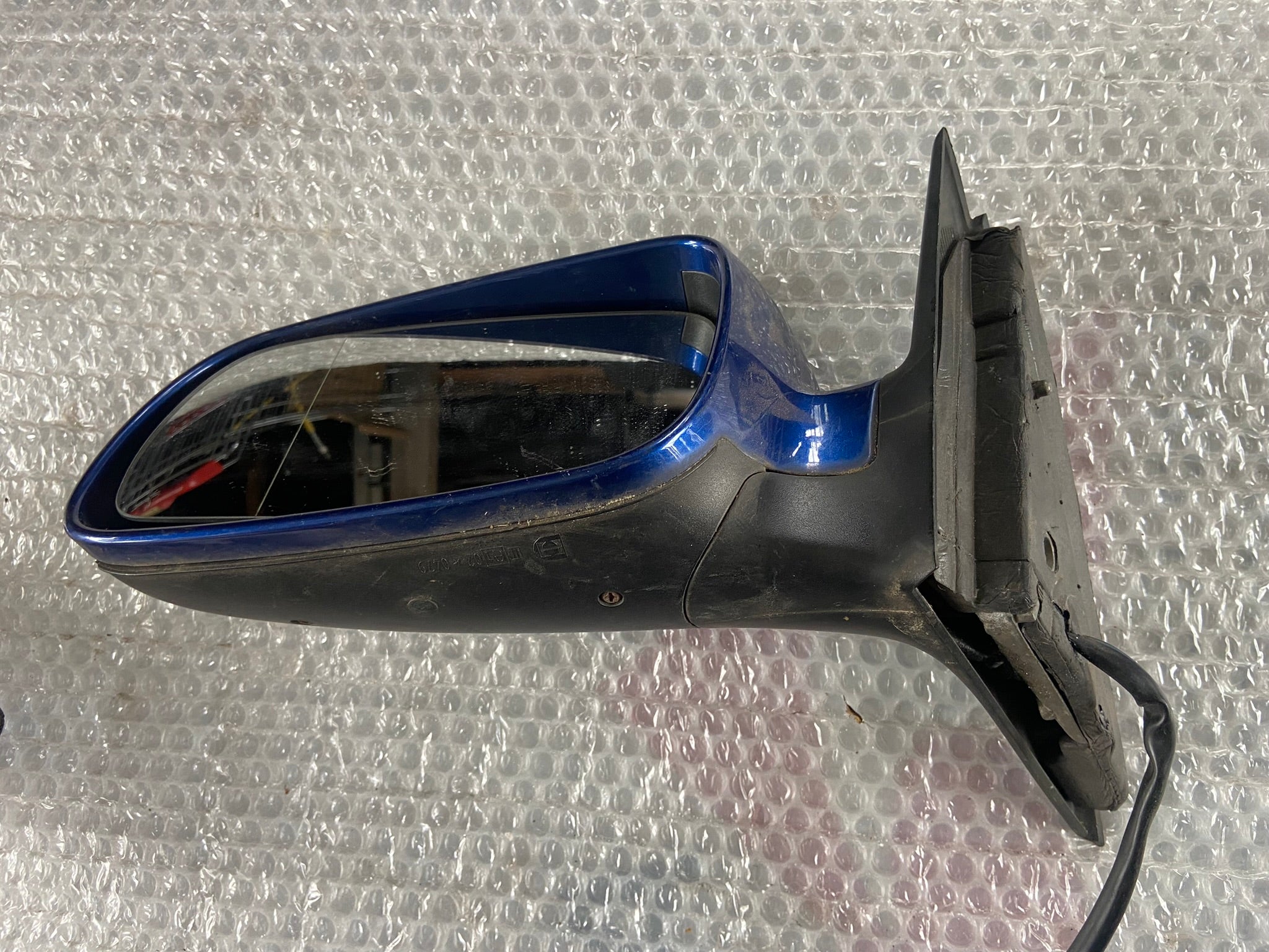 Levé zpětné zrcátko VW Passat B 5,5 modré