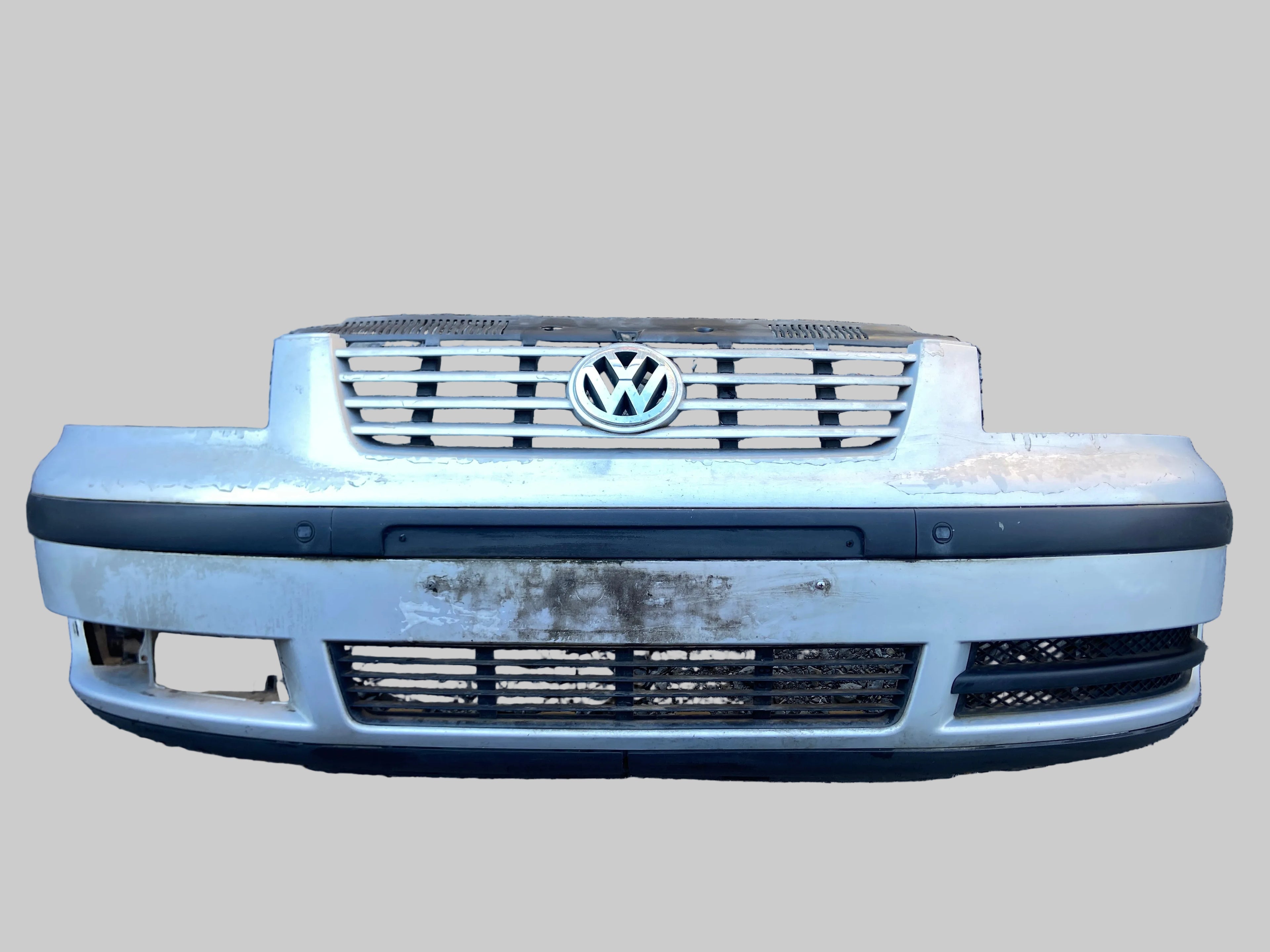 Přední nárazník VW Sharan stříbrný