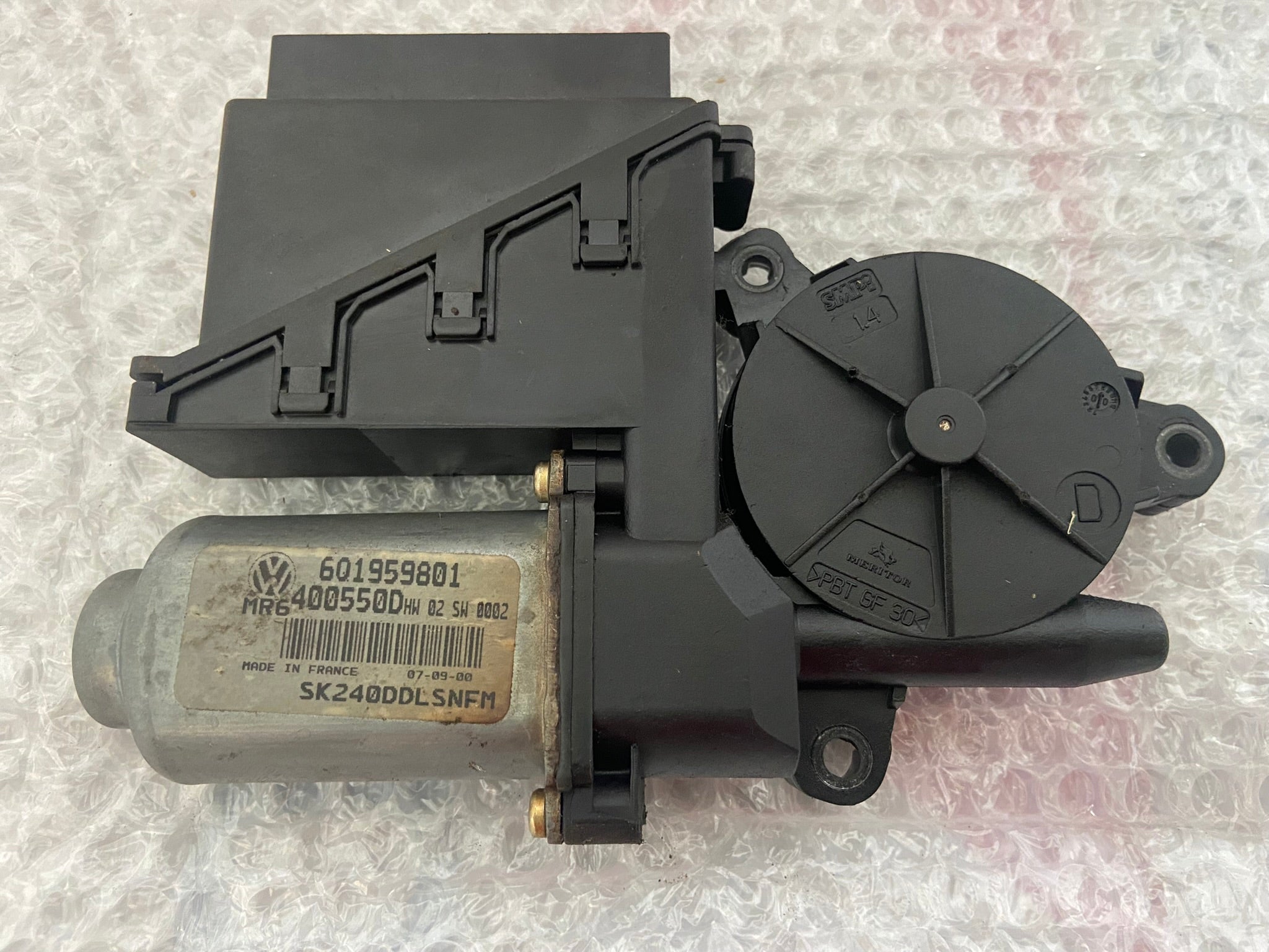 Motor okna levý přední Škoda Fabia I 6Q1959801