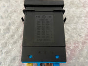 Spínač vyhřívaní zadního okna VW T4 7D0941530