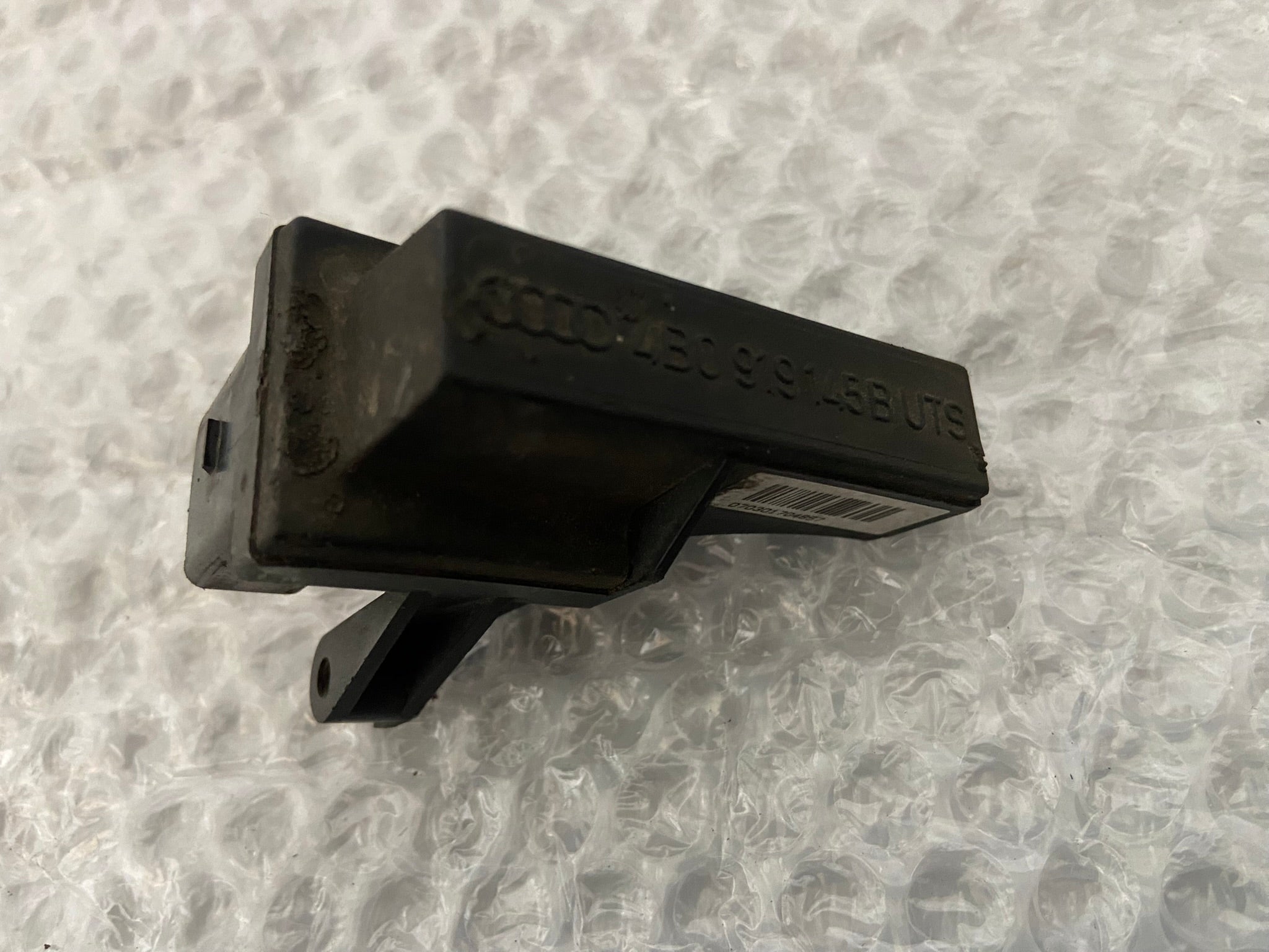 Přijímač rádiových hodin 4B0919145B Audi A4 A6