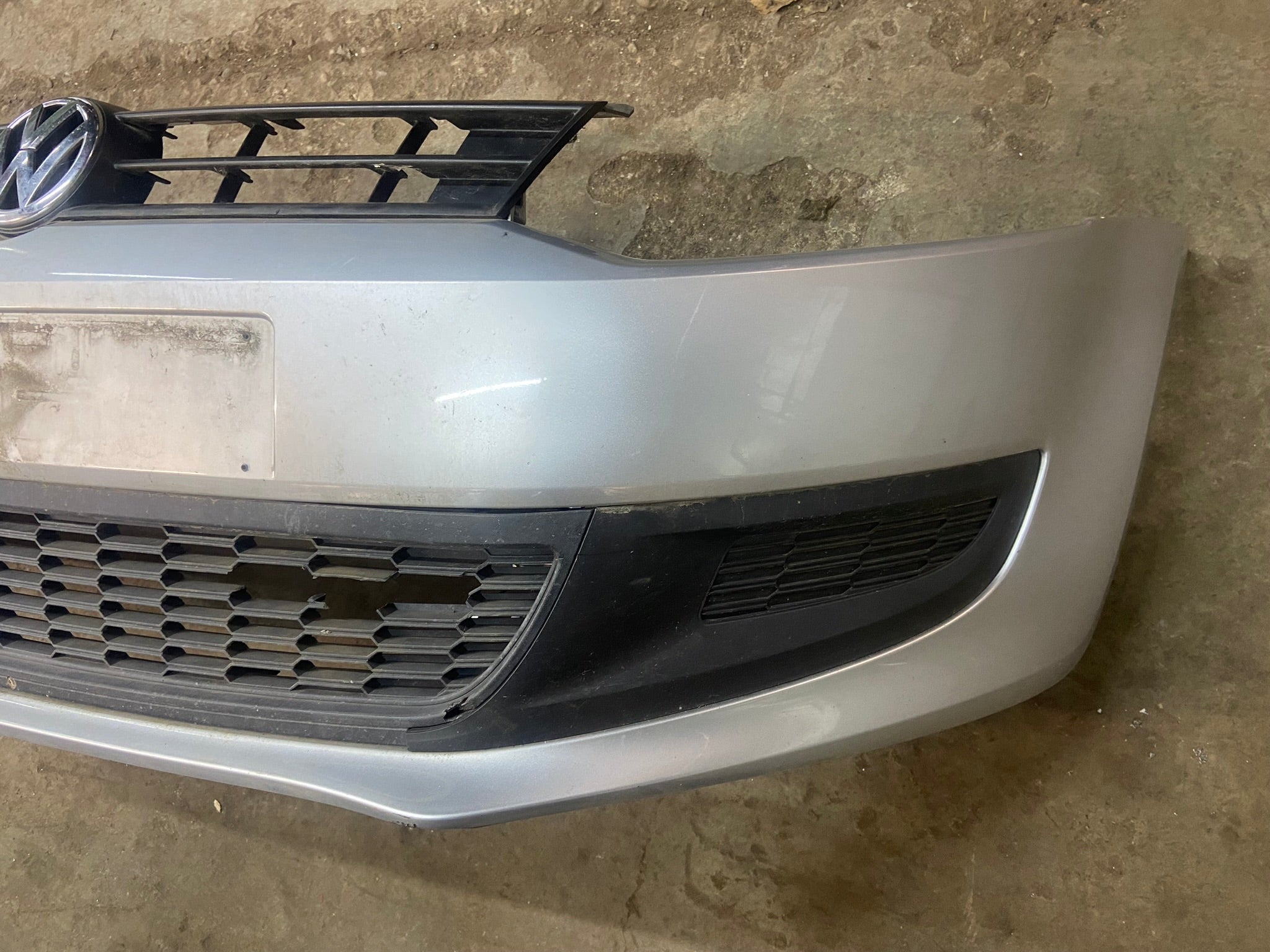 Přední nárazník VW Polo 6R + maska