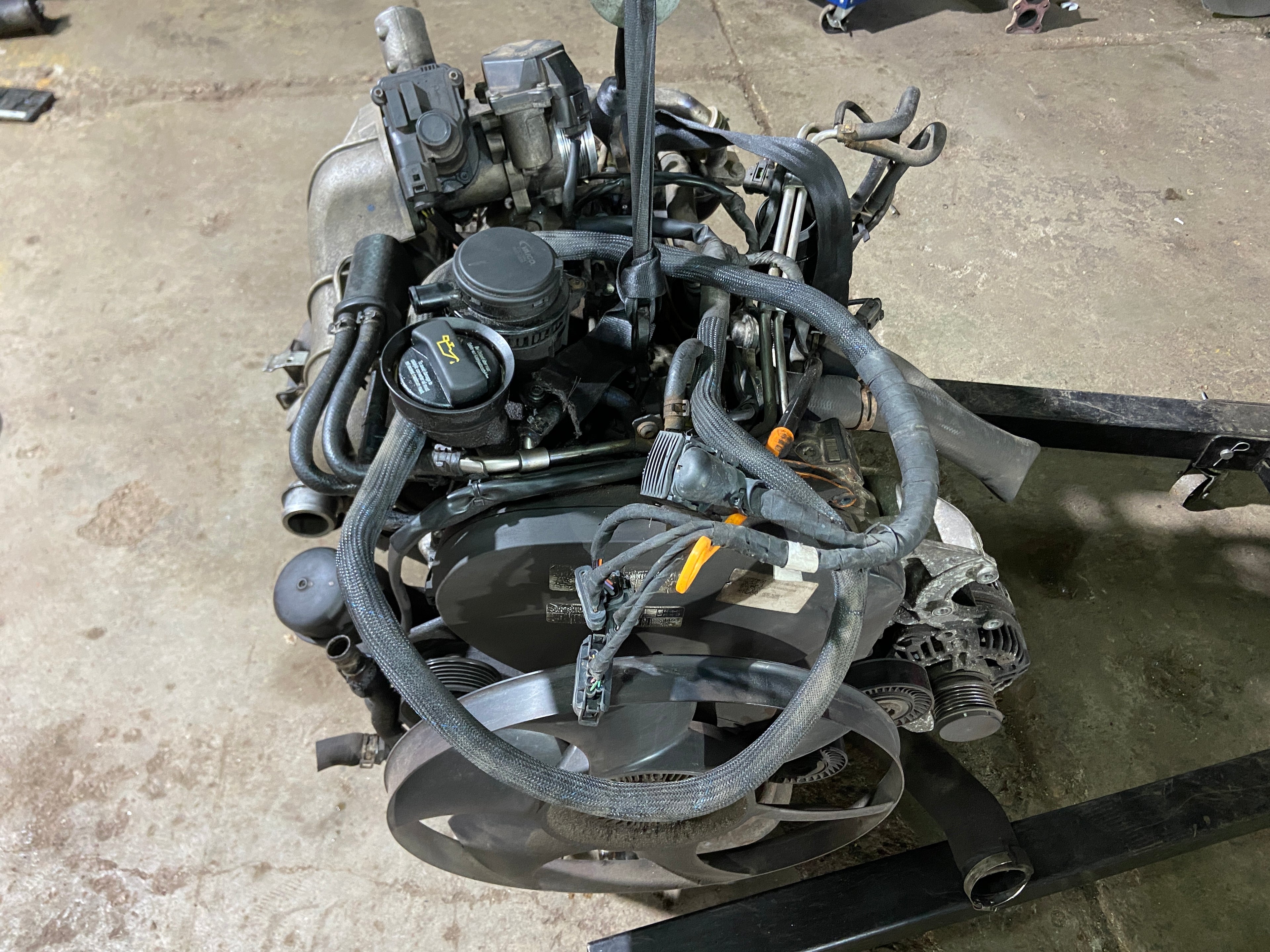 Motor 2.5 TDI 80kw BJK VW Crafter r.v.2010