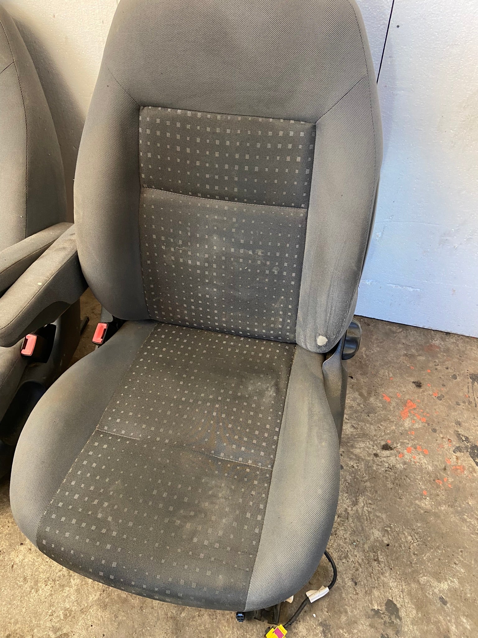 Sedačky VW Sharan Seat Alhambra Ford Galaxy