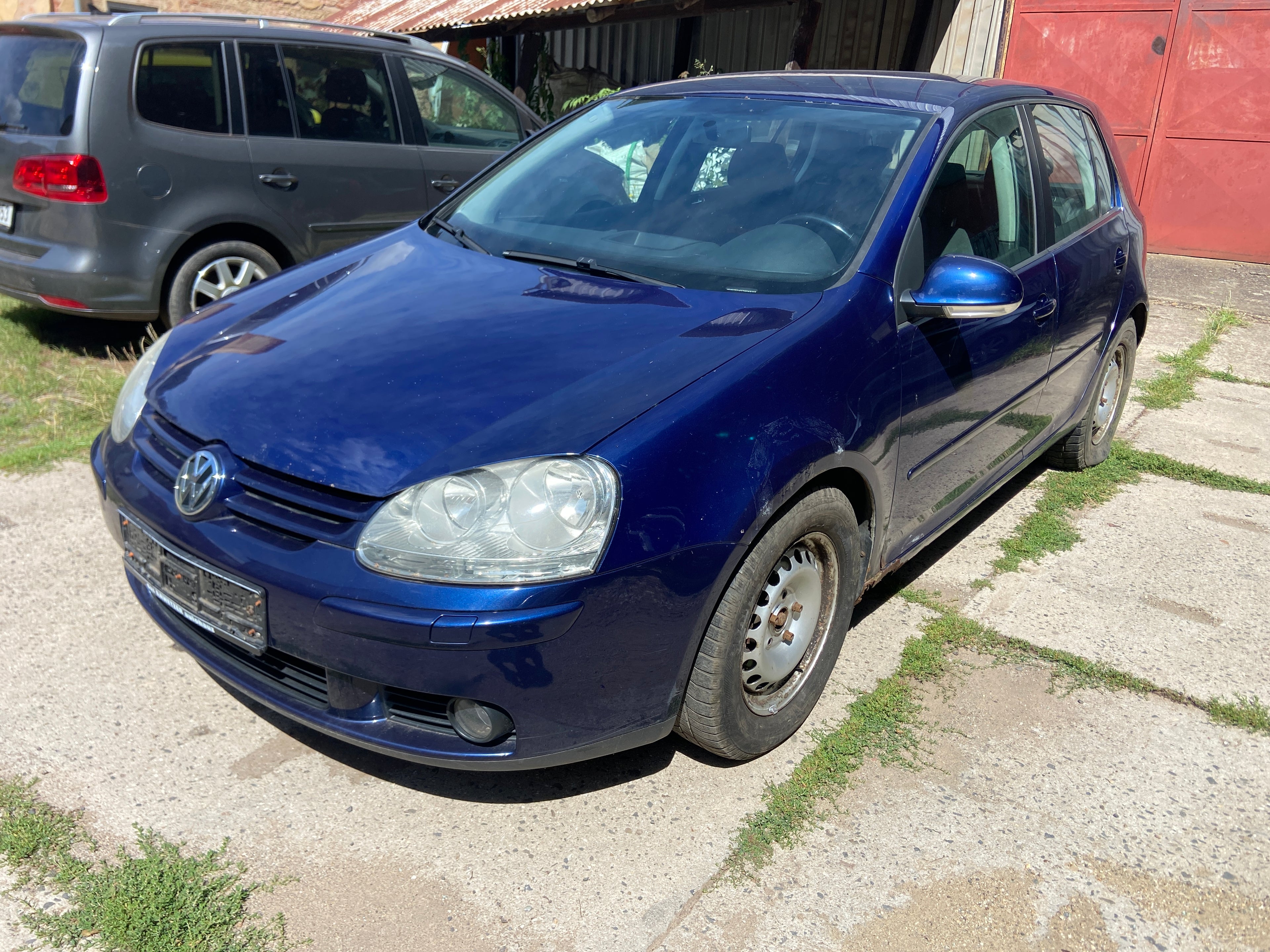 VW Golf V 1.4 16V 59kw BUD náhradní díly