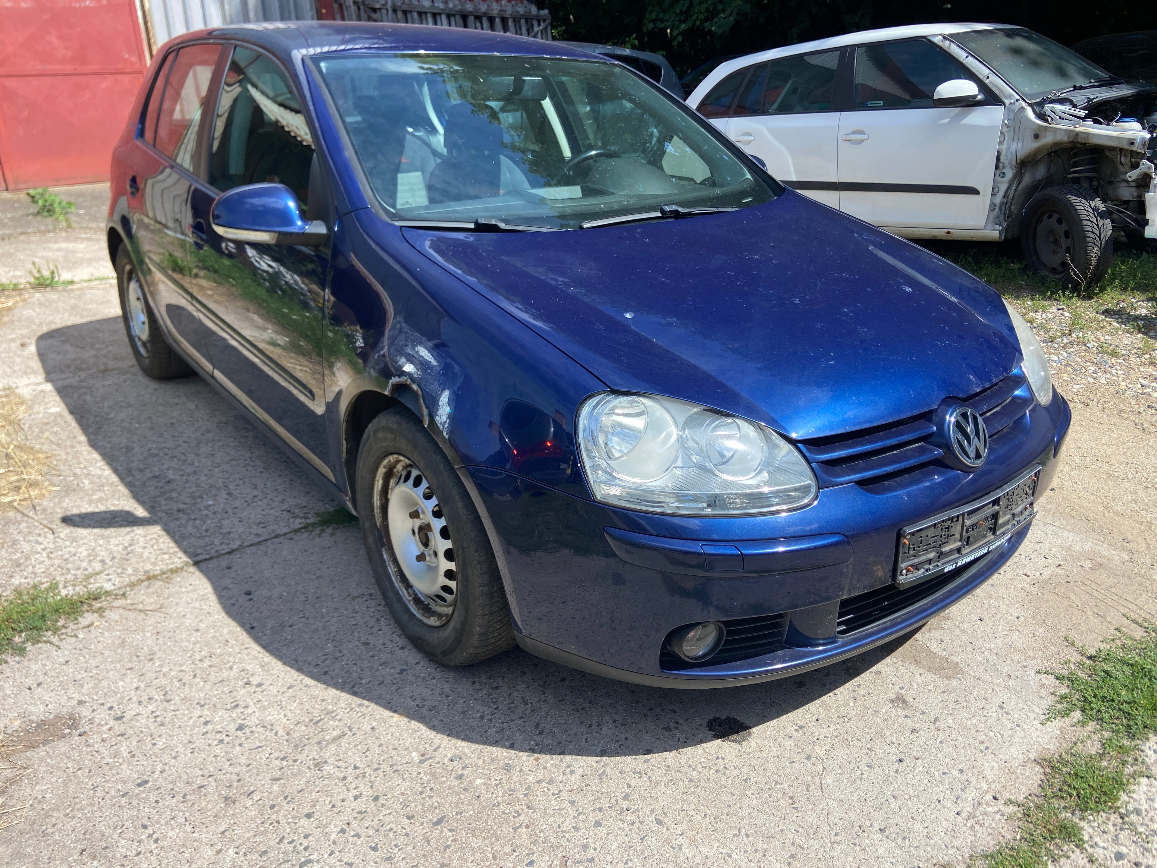 VW Golf V 1.4 16V 59kw BUD náhradní díly