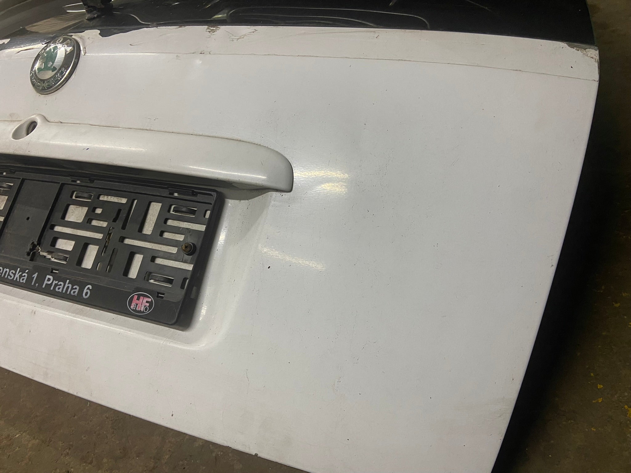 Páté dveře víko kufru Škoda Octavia I kombi