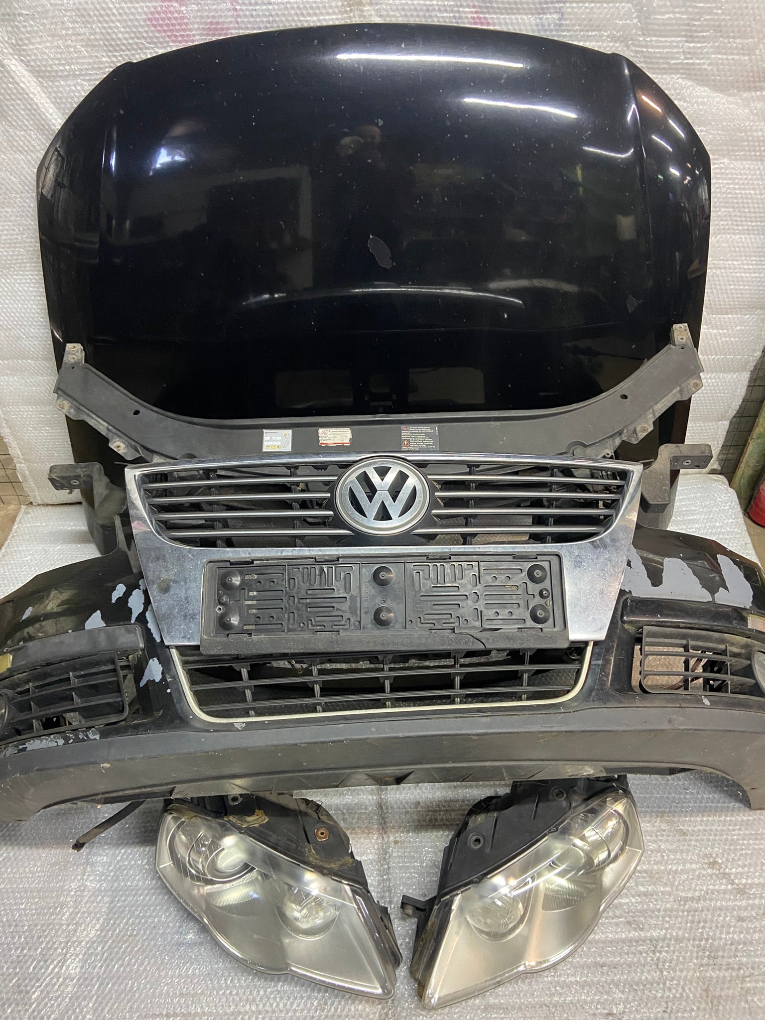 Předek VW Passat B6 3C