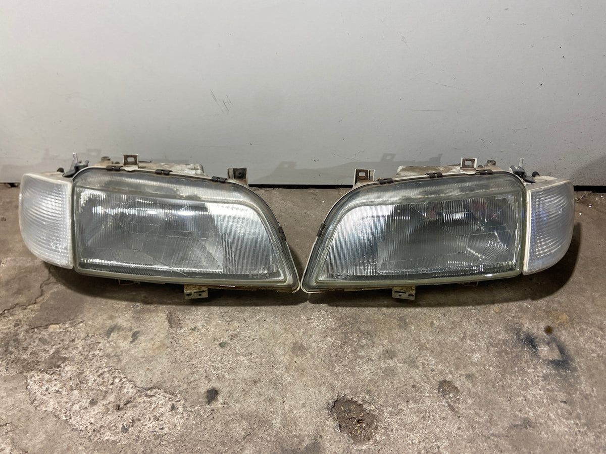 Přední světla L+P VW Sharan 7M 7M1941015H 7M1941016H